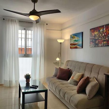 Apartamento Centrico En Fuengirola A 200 Metros De La Playa ภายนอก รูปภาพ
